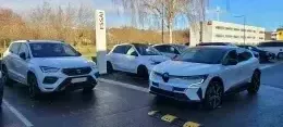 Renault Megane E-Tech Blanc Glacier Iconic of Ronan
