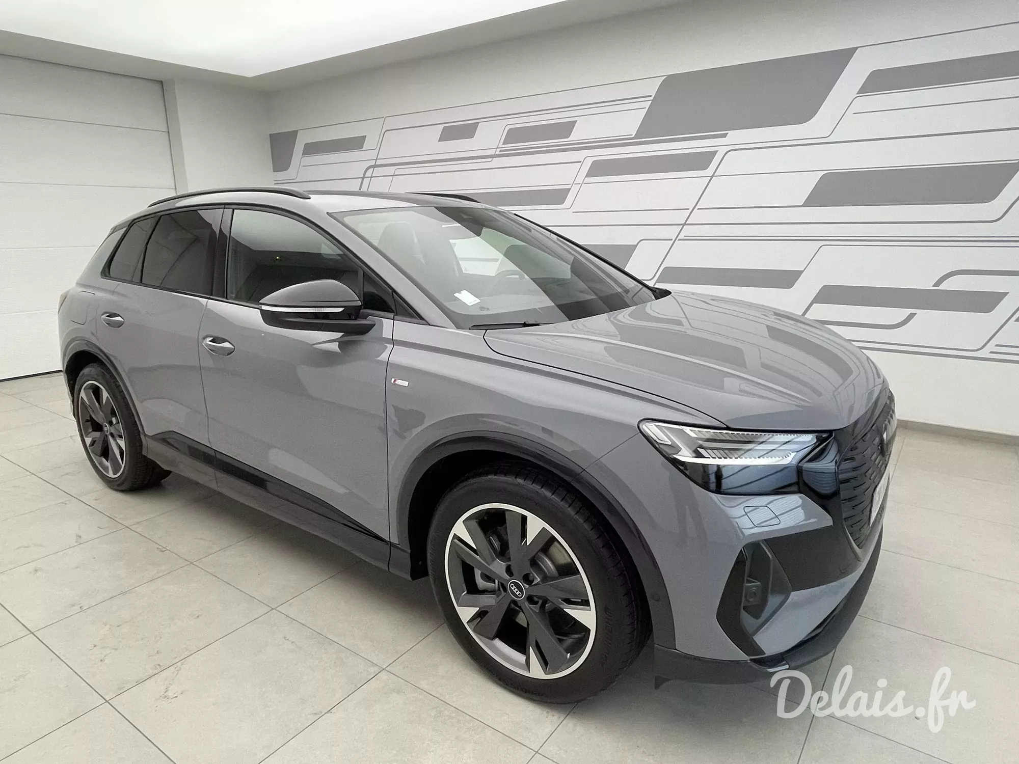 Audi Q4 e-tron Gris Gravier S Line