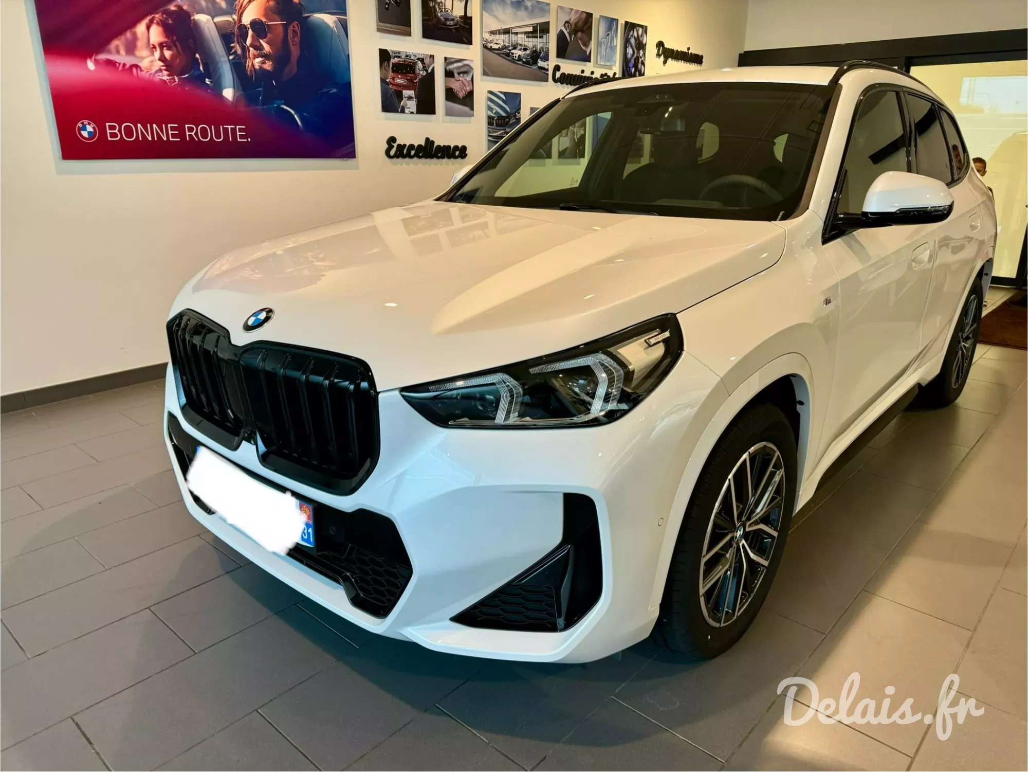 BMW X1 Mineralweiss M Sport