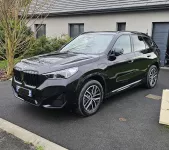 BMW X1 Saphirschwarz M Sport of Playok