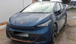 Cupra Born Aurora Blue V of Titan88