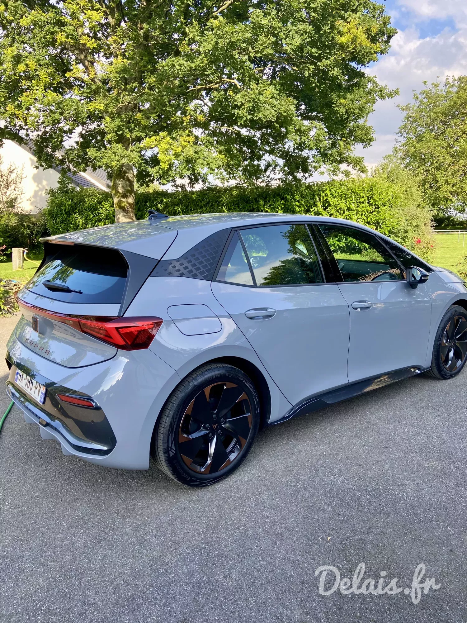 Cupra Born Vapor Grey V