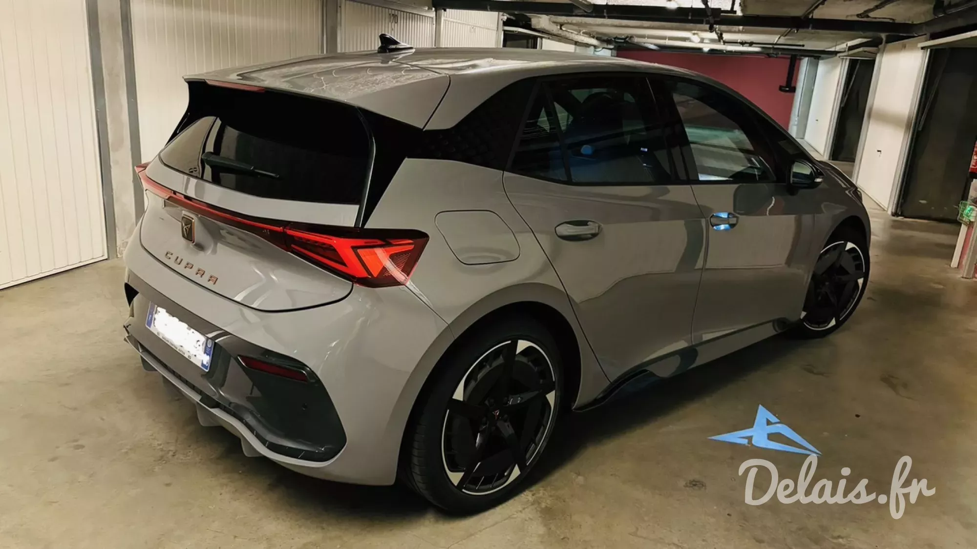 Cupra Born Vapor Grey VZ