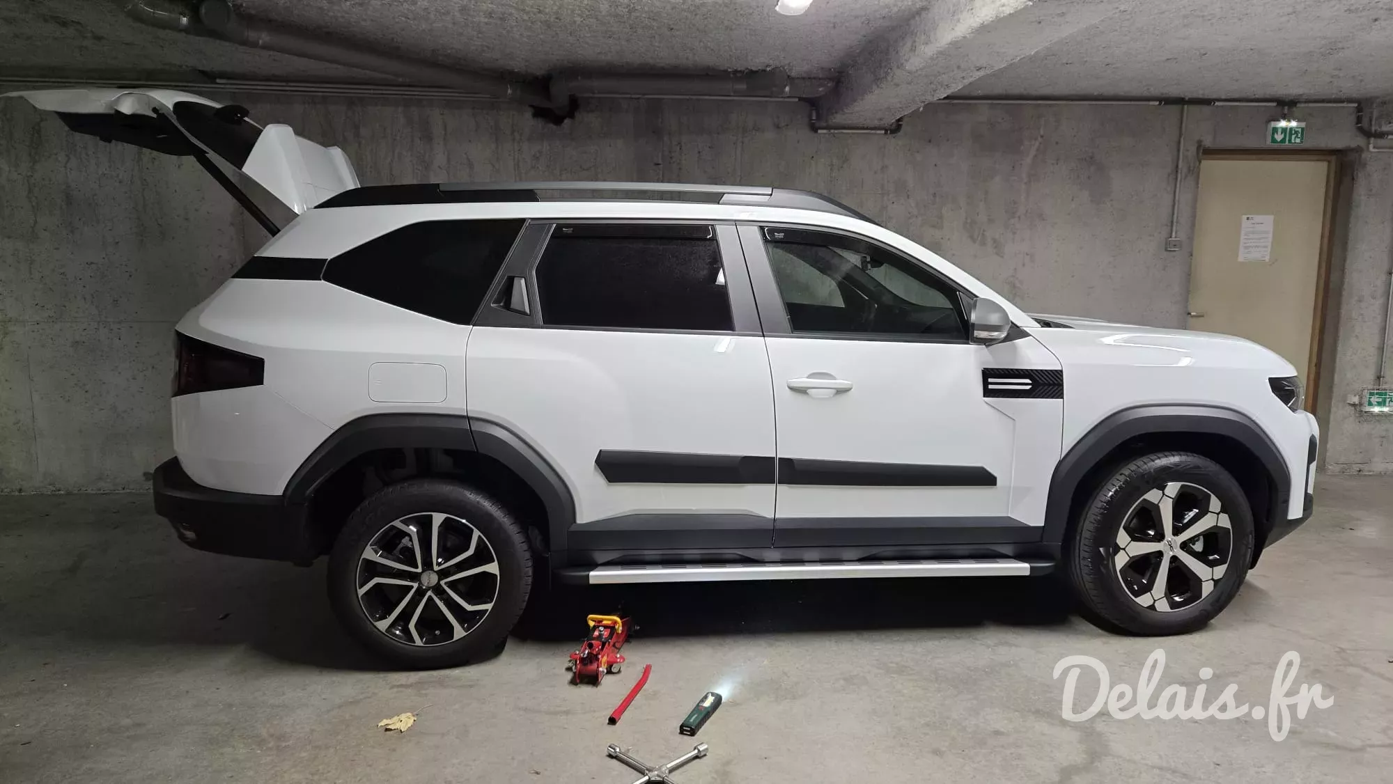 Dacia Bigster Glacier White Journey