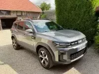 Dacia Bigster Shadow Grey Journey of jp TROYES