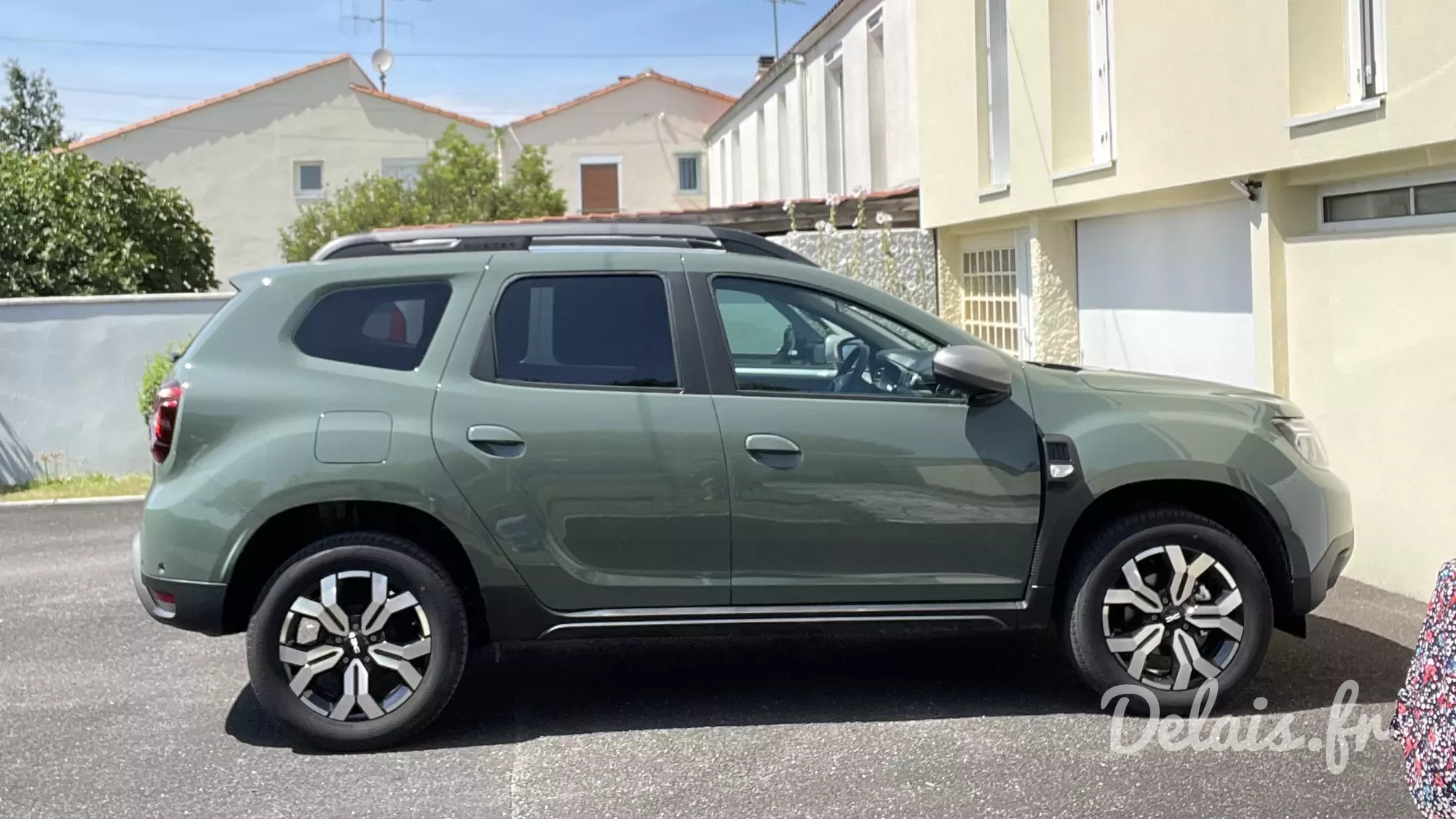 Dacia Duster Khaki Journey +