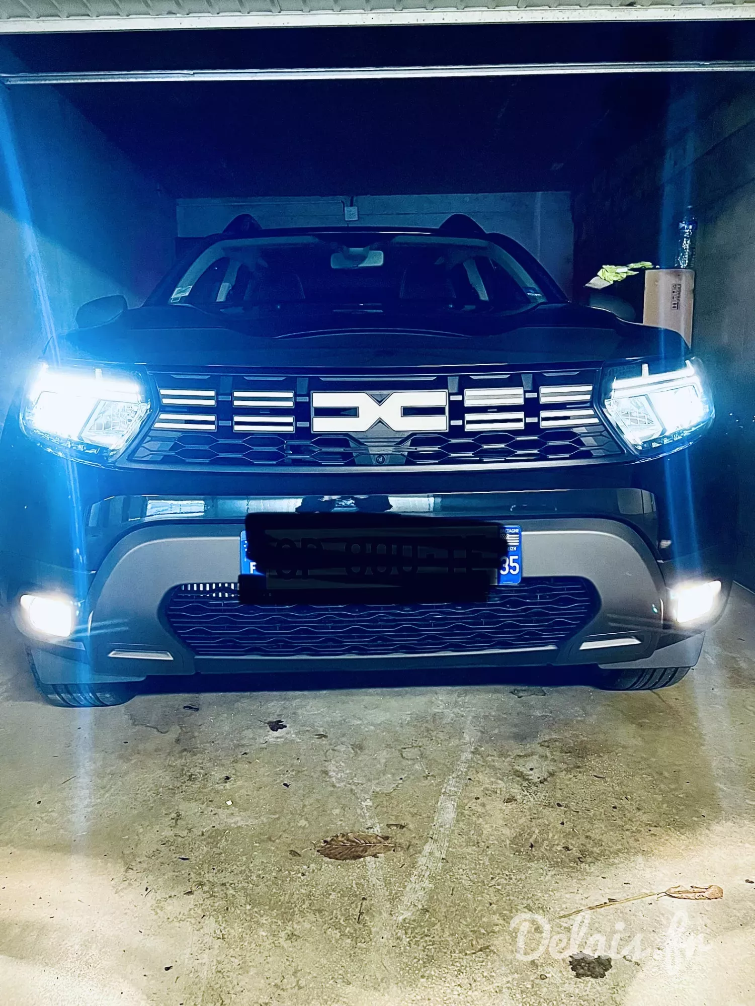 Dacia Duster Pearl Black Journey +