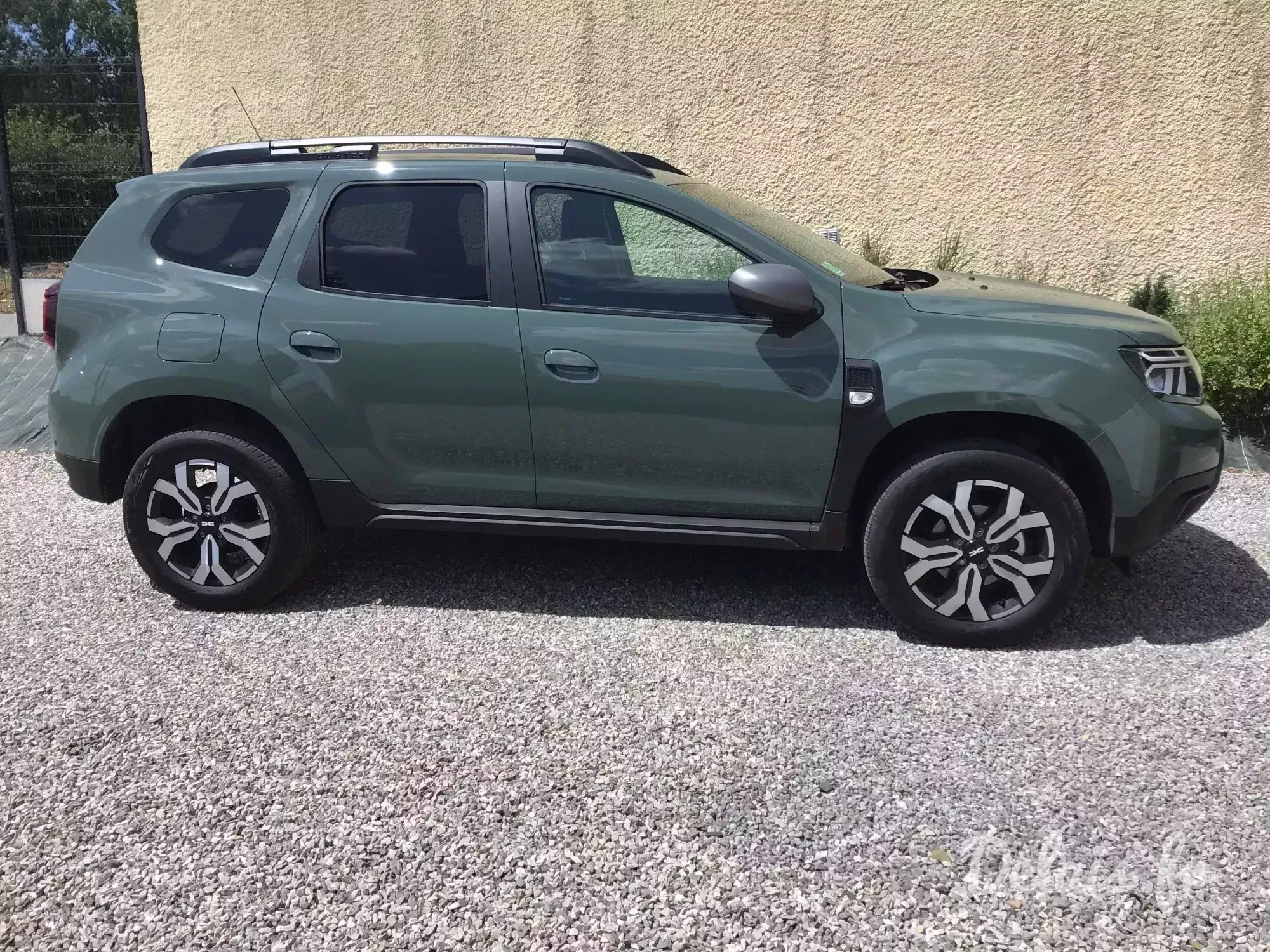 Dacia Duster Khaki Journey +