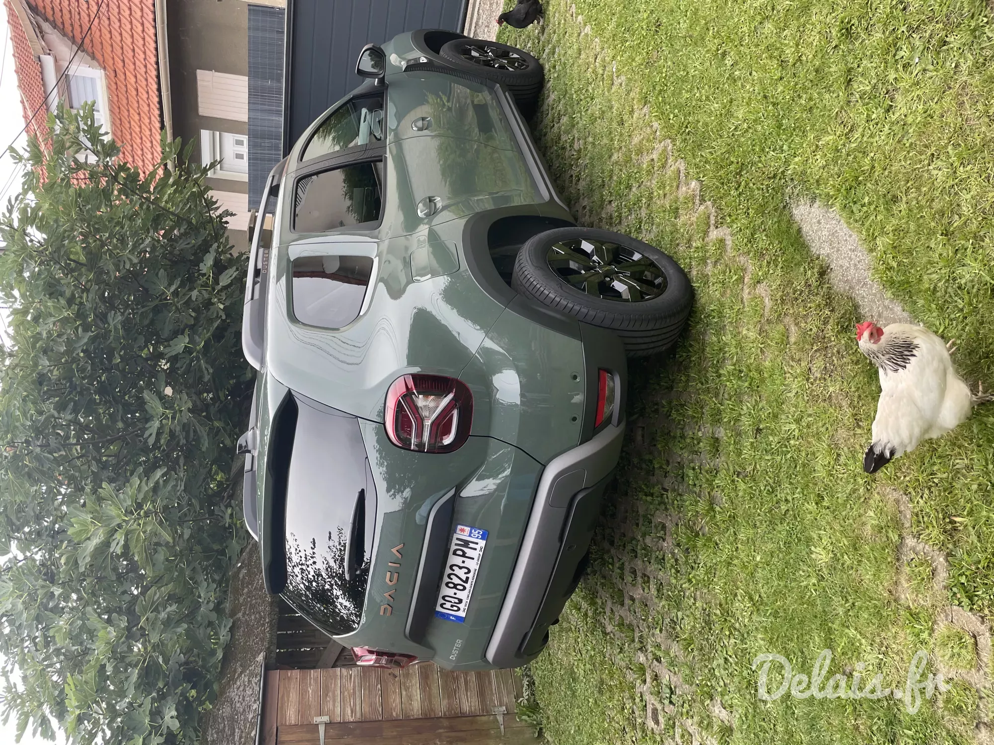 Dacia Duster Khaki Extreme