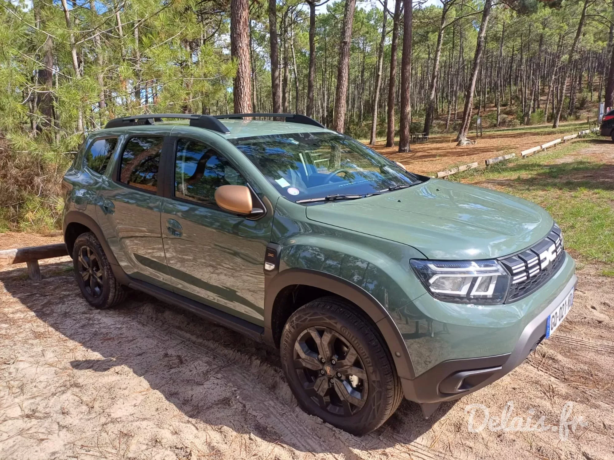 Dacia Duster Khaki Extreme