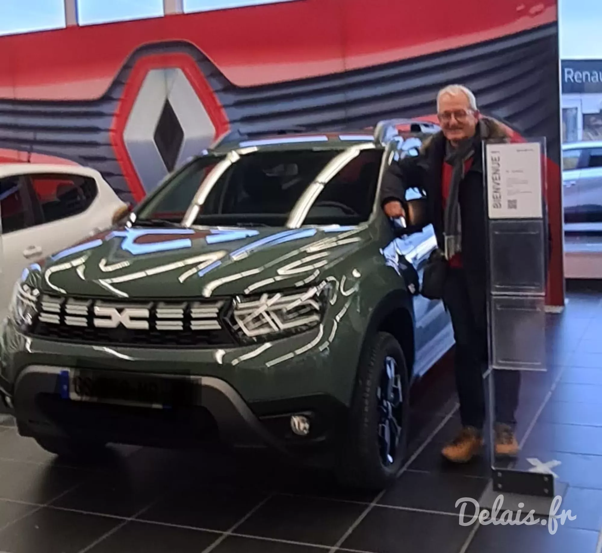 Dacia Duster Khaki Extreme