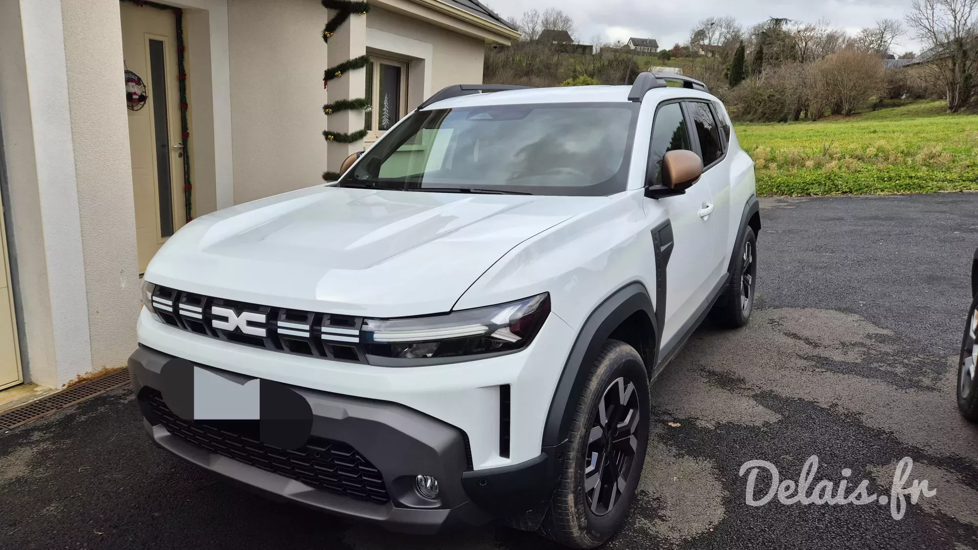 Dacia Duster Glacier White Extreme