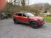 Dacia Duster of bidule