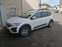 Dacia Jogger Glacier White Expression 5 Places of Patrick