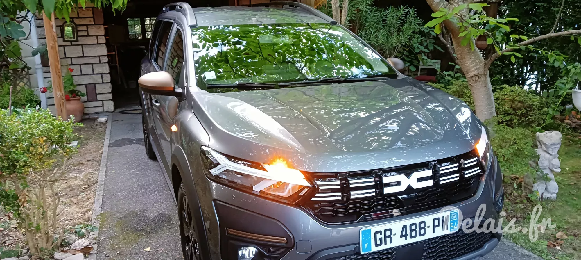 Dacia Jogger Shadow Grey Extreme+ 7 Places