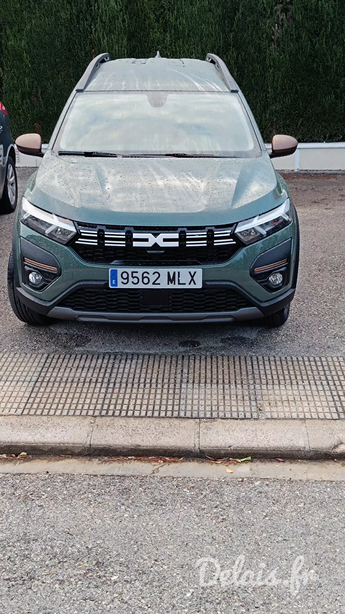 Dacia Jogger Khaki Extreme+ 5 Places