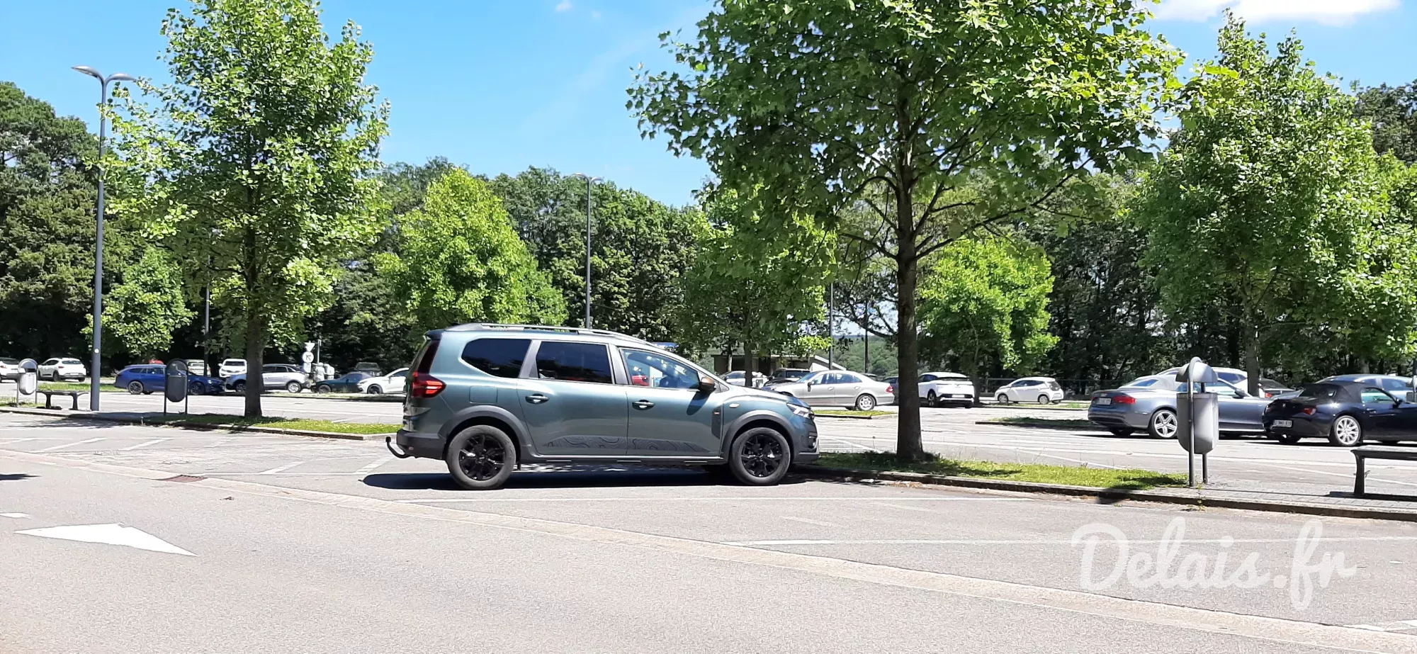 Dacia Jogger Cedar Green Extreme 5 Places