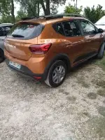 Dacia Sandero Orange Atacama Stepway Expression of Guy