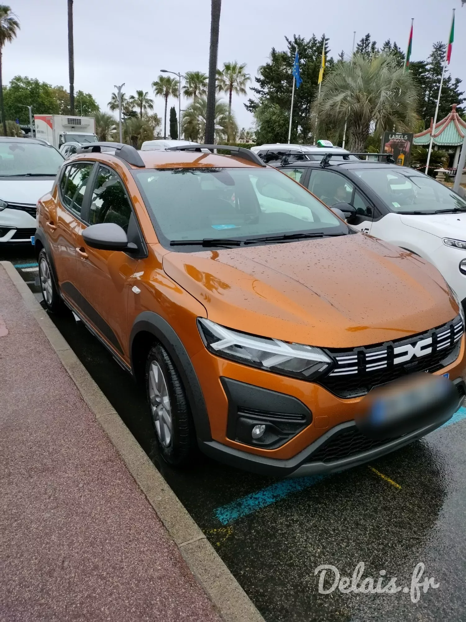 Dacia Sandero Orange Atacama Stepway Expression