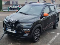 Dacia Spring Noir Magma Confort Plus of Chris89300