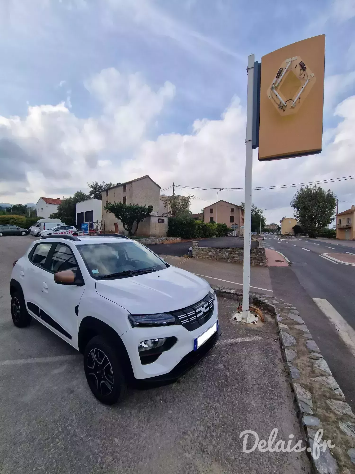 Dacia Spring Polar White Extreme
