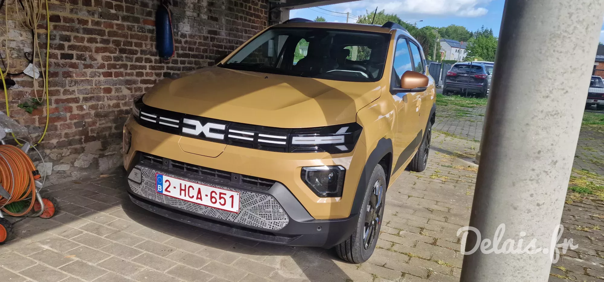 Dacia Spring Safari Beige Extreme