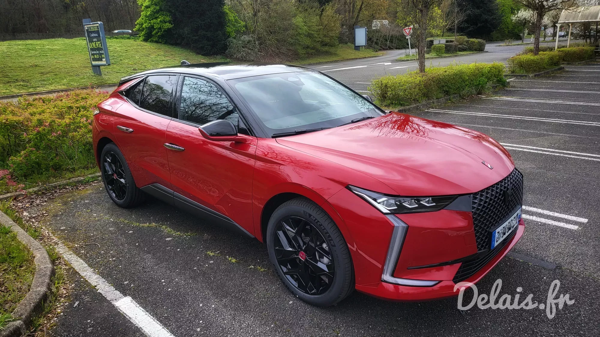 DS4 Rouge Velvet Performance Line +