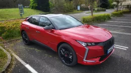 DS 4 Rouge Velvet Performance Line + of Takal