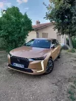 DS 4 Or Cuivré Trocadero of Claude