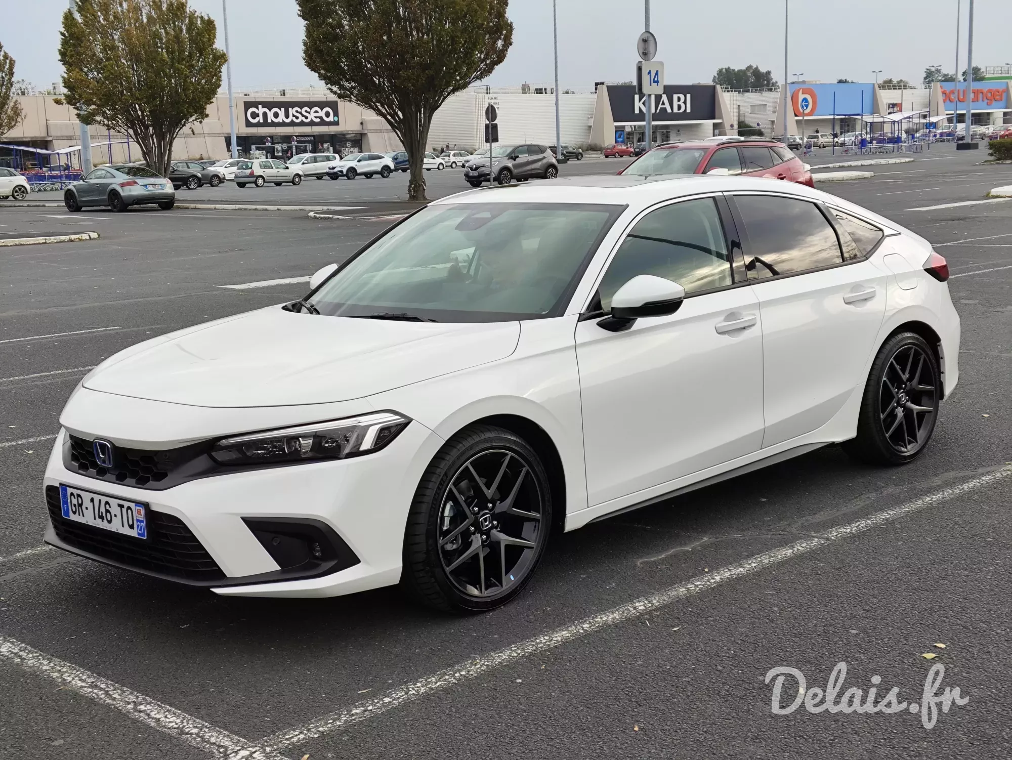 Honda Civic Blanc Platine Advance