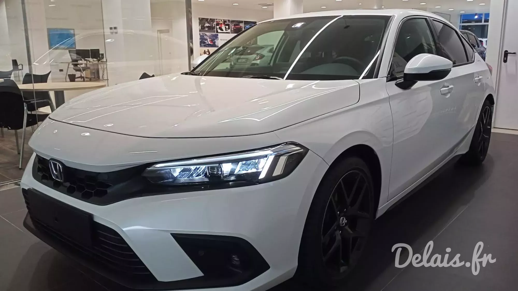 Honda Civic Blanc Platine Advance