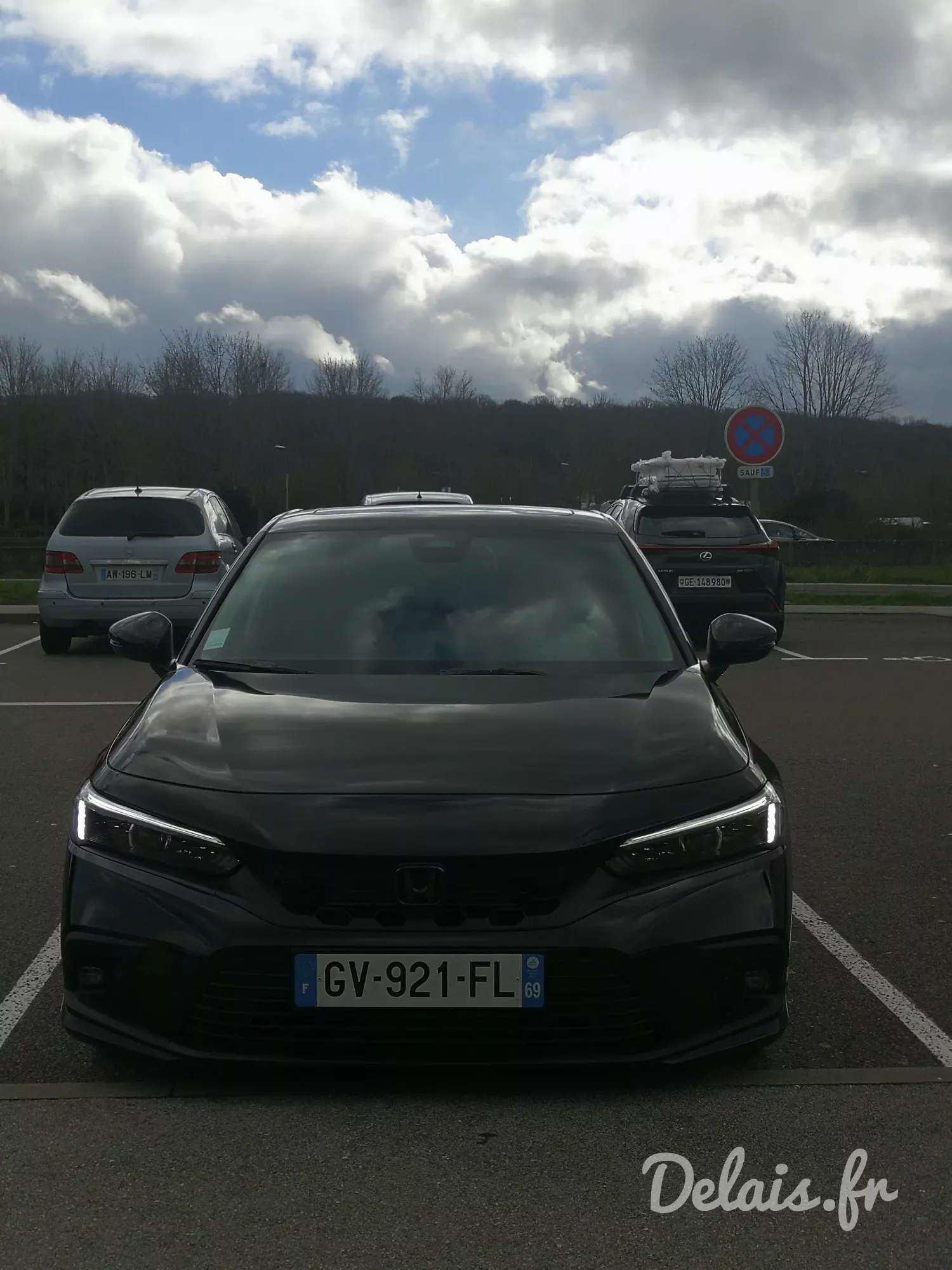 Honda Civic Noir Cristal Advance