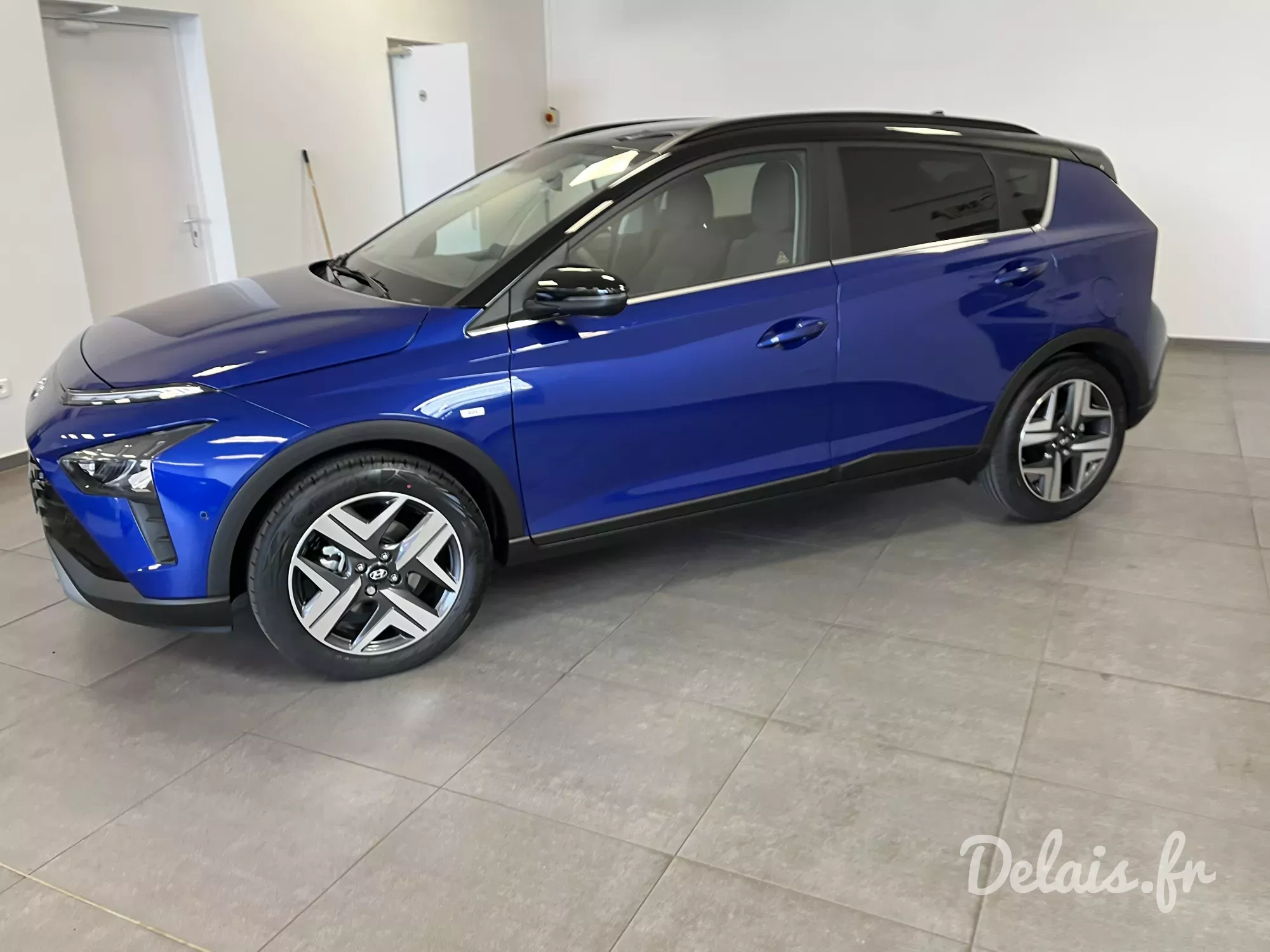 Hyundai Bayon Intense Blue Executive