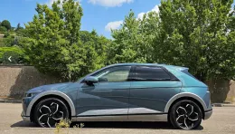 Hyundai Ioniq 5 Digital Teal Green Executive of TigerLaxou