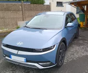 Hyundai Ioniq 5 Lucid Blue Intuitive of Gouletal