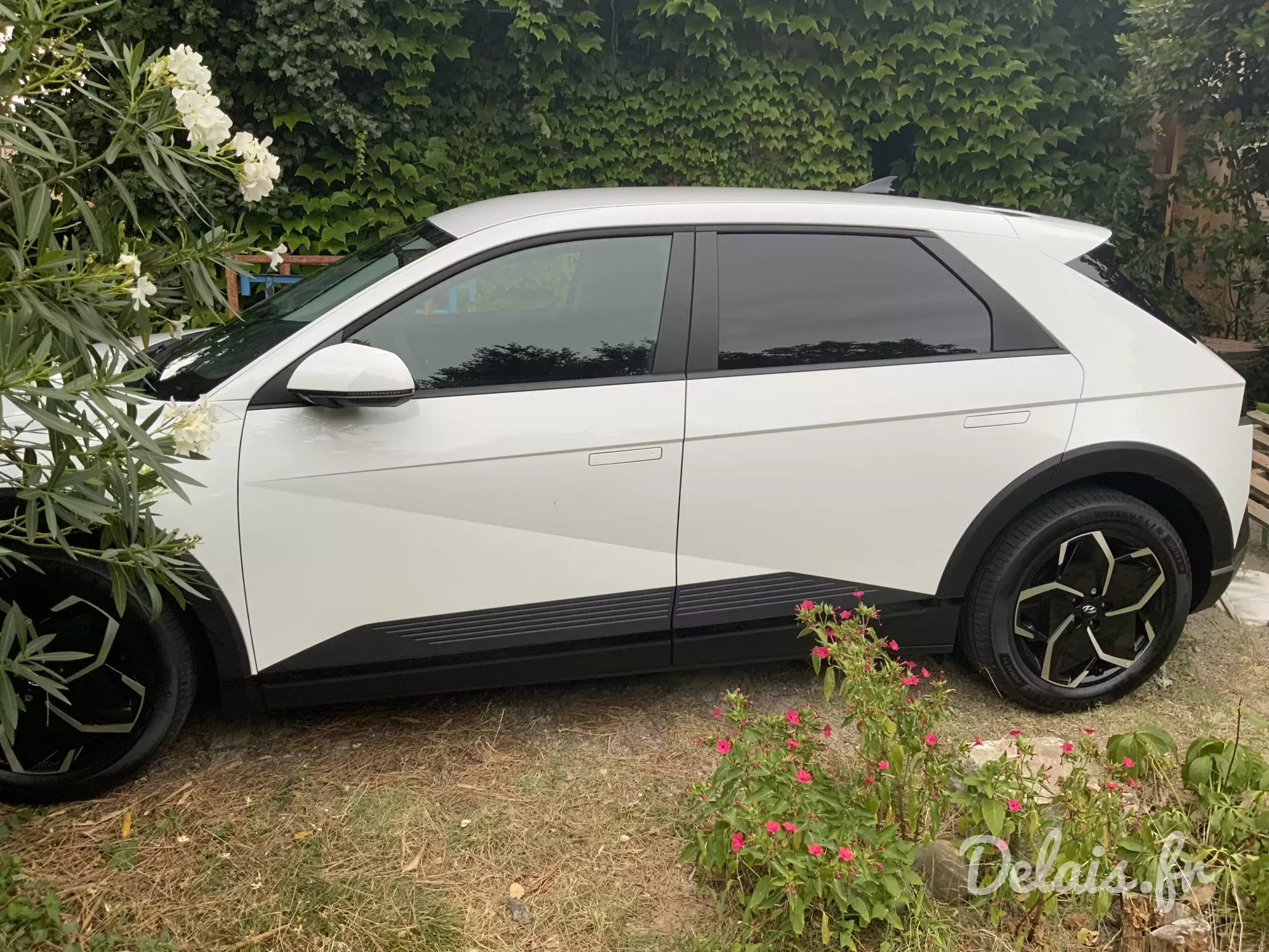 Hyundai Ioniq 5 Atlas White Intuitive