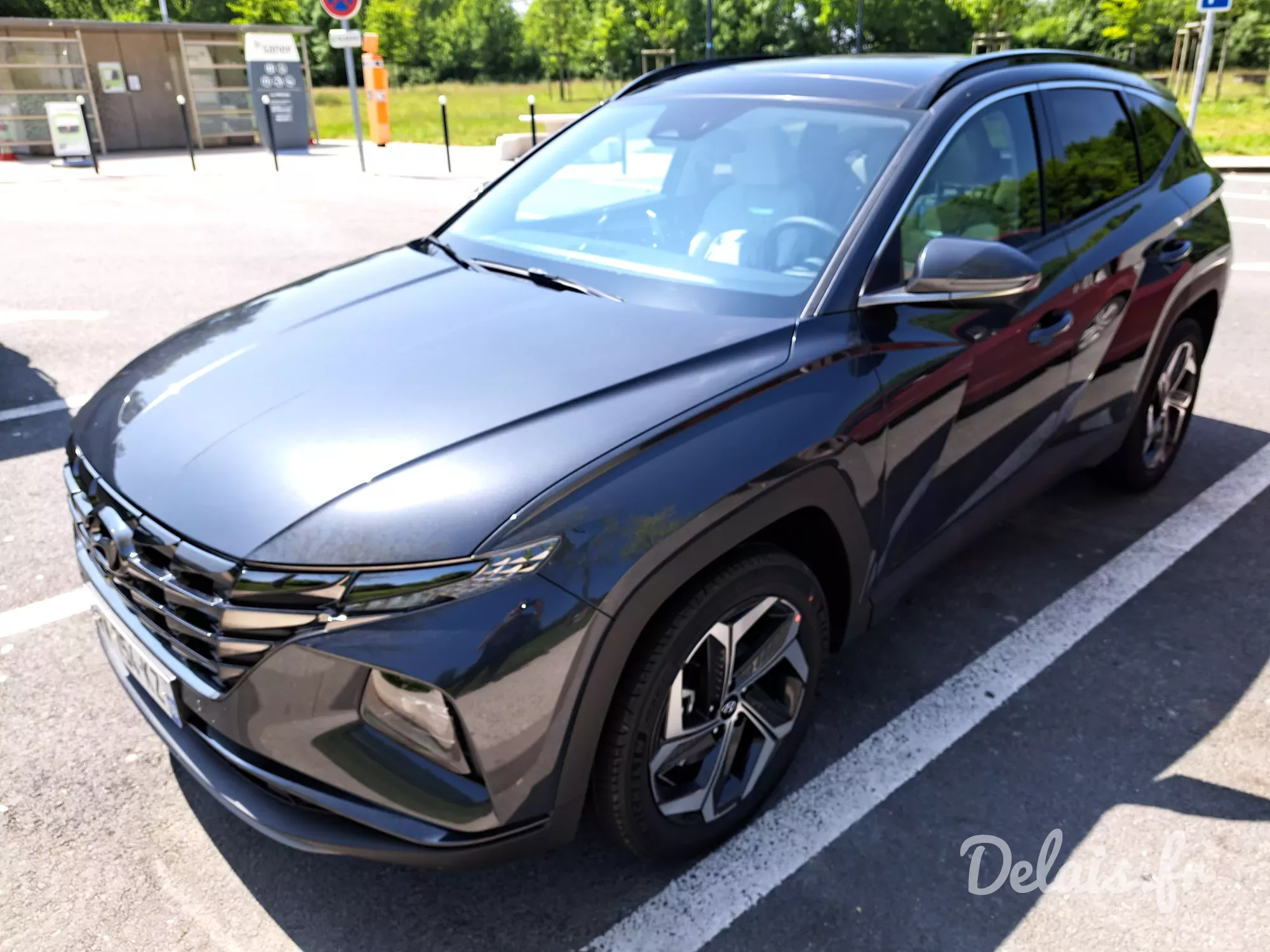 Hyundai Tucson Dark Knight Shine