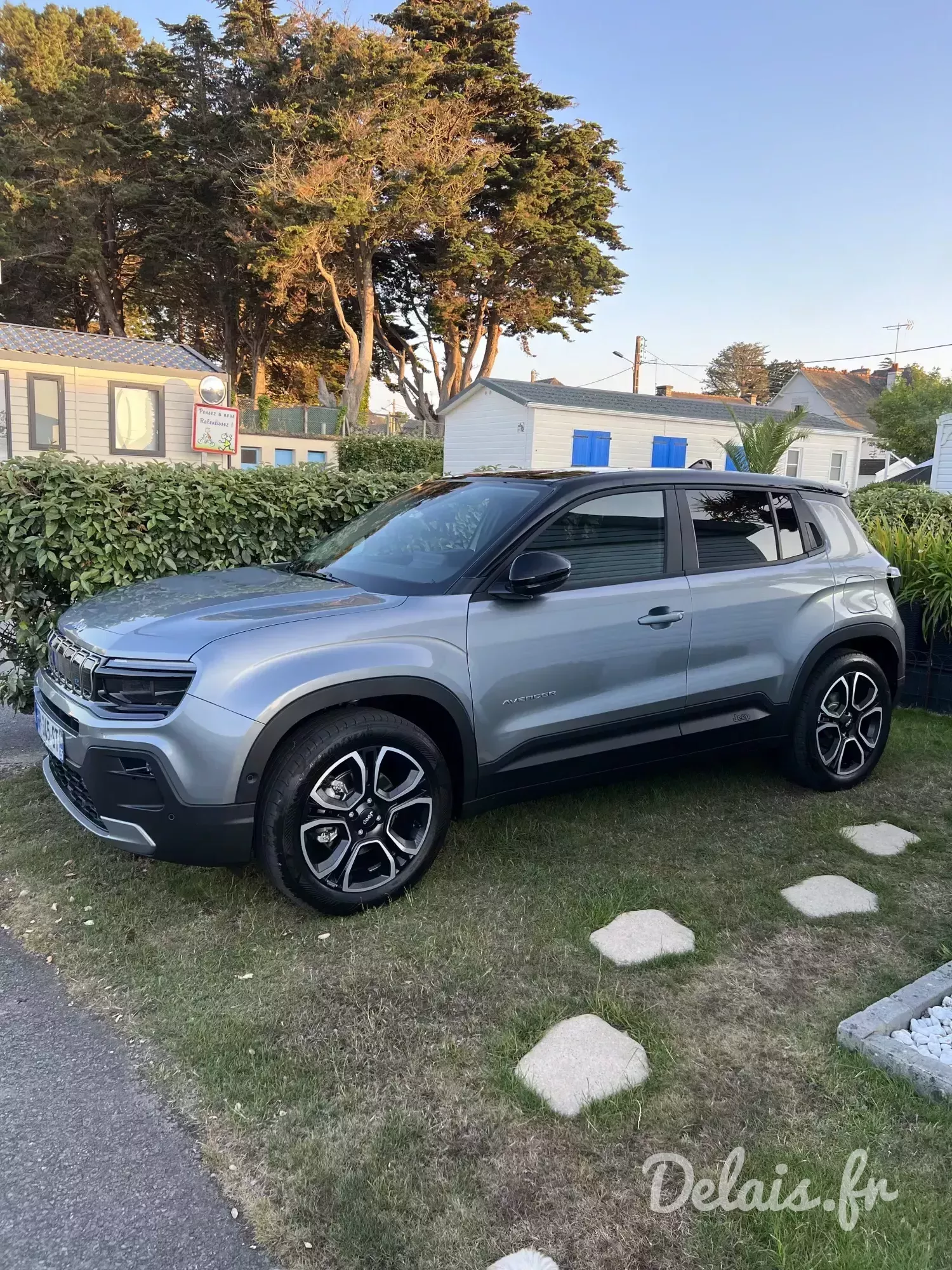 Jeep Avenger Granite Grey 1st Edition