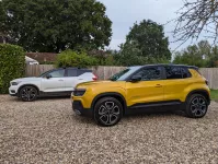 Jeep Avenger Sun Yellow 1st Edition of jeepo