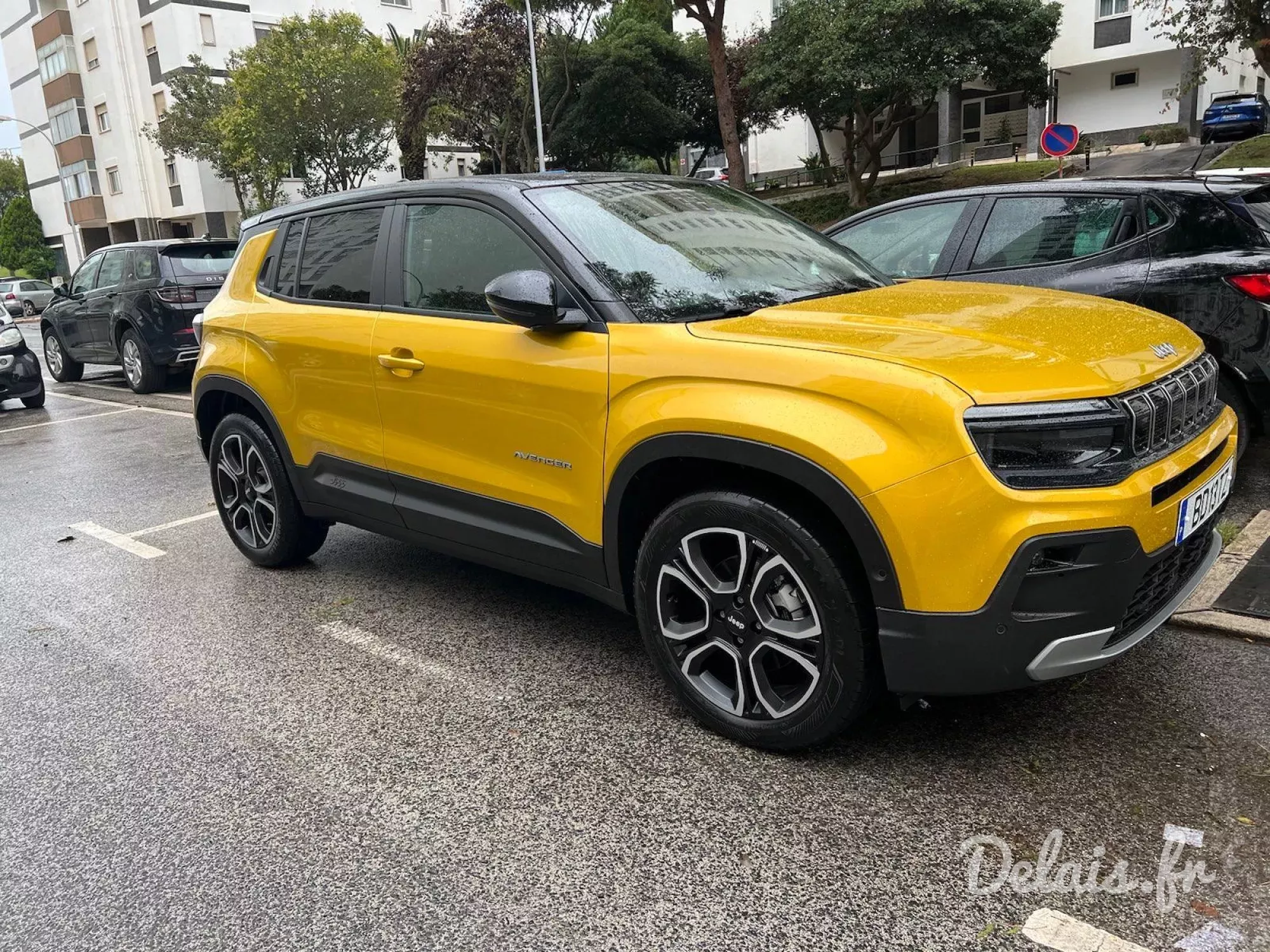 Jeep Avenger Sun Yellow 1st Edition