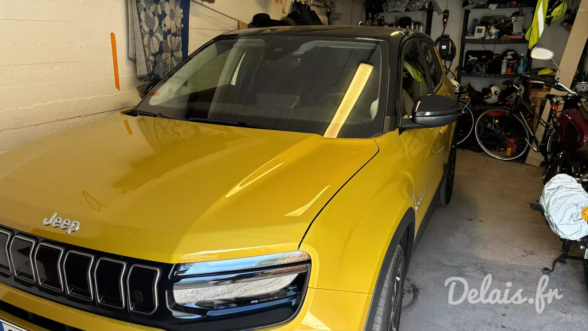 Jeep Avenger Sun Yellow Summit