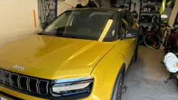 Jeep Avenger Sun Yellow Summit of Nal