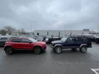 Jeep Avenger Ruby Red Summit of Edtaylor