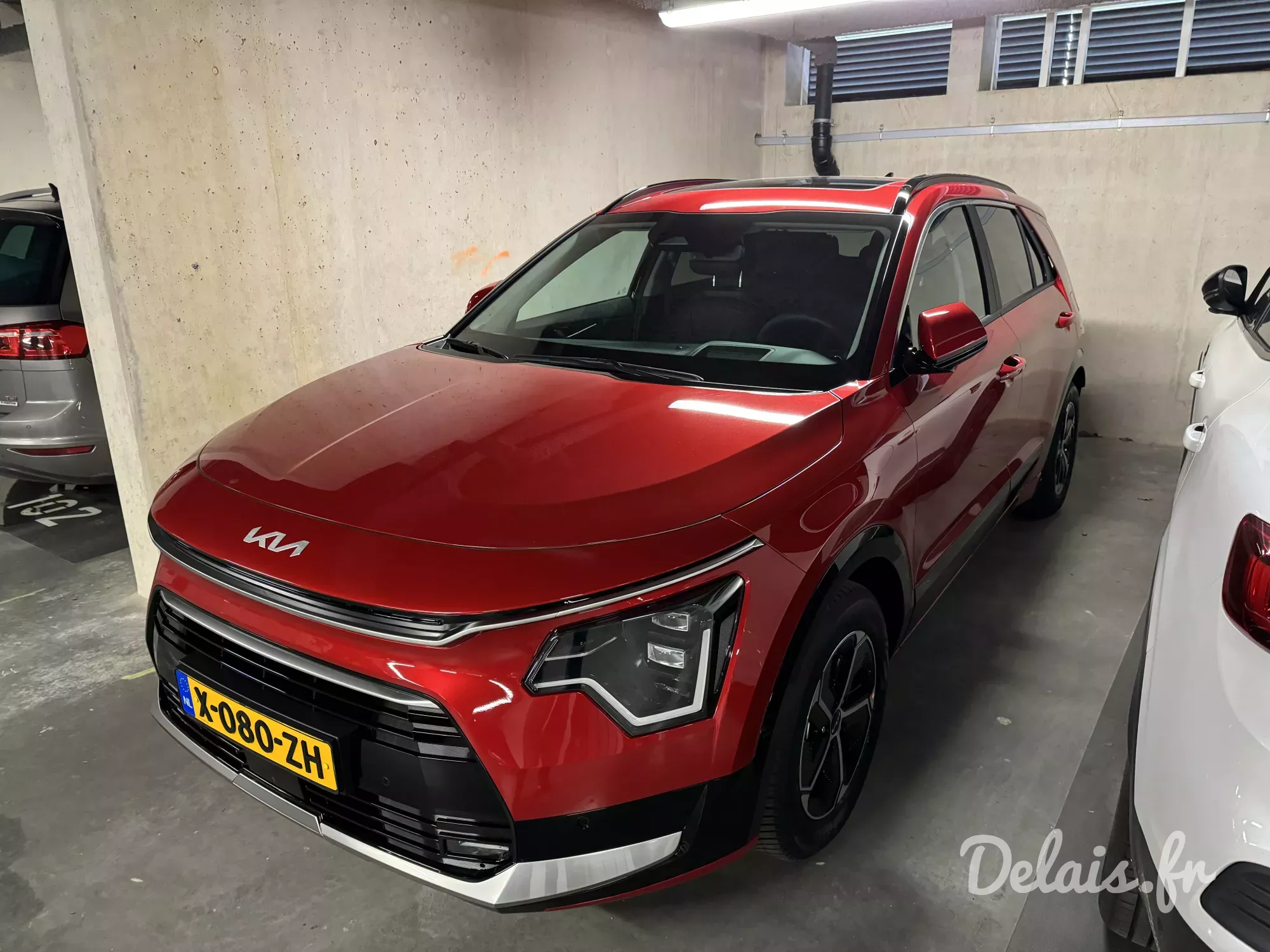 Kia Niro Rouge Magma Motion