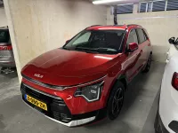 Kia Niro Rouge Magma Motion of Paul