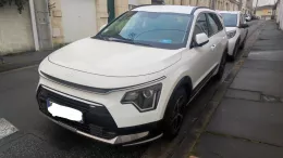 Kia Niro Blanc Céleste Active  LologyzmoAJA33