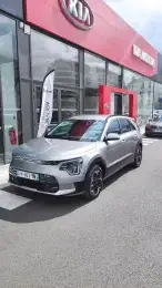 Kia Niro Gris Cosmique Premium of PAT