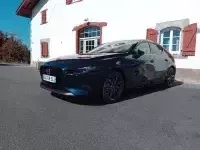 Mazda 3 Ceramic White Exclusive-Line of Dam'azda3