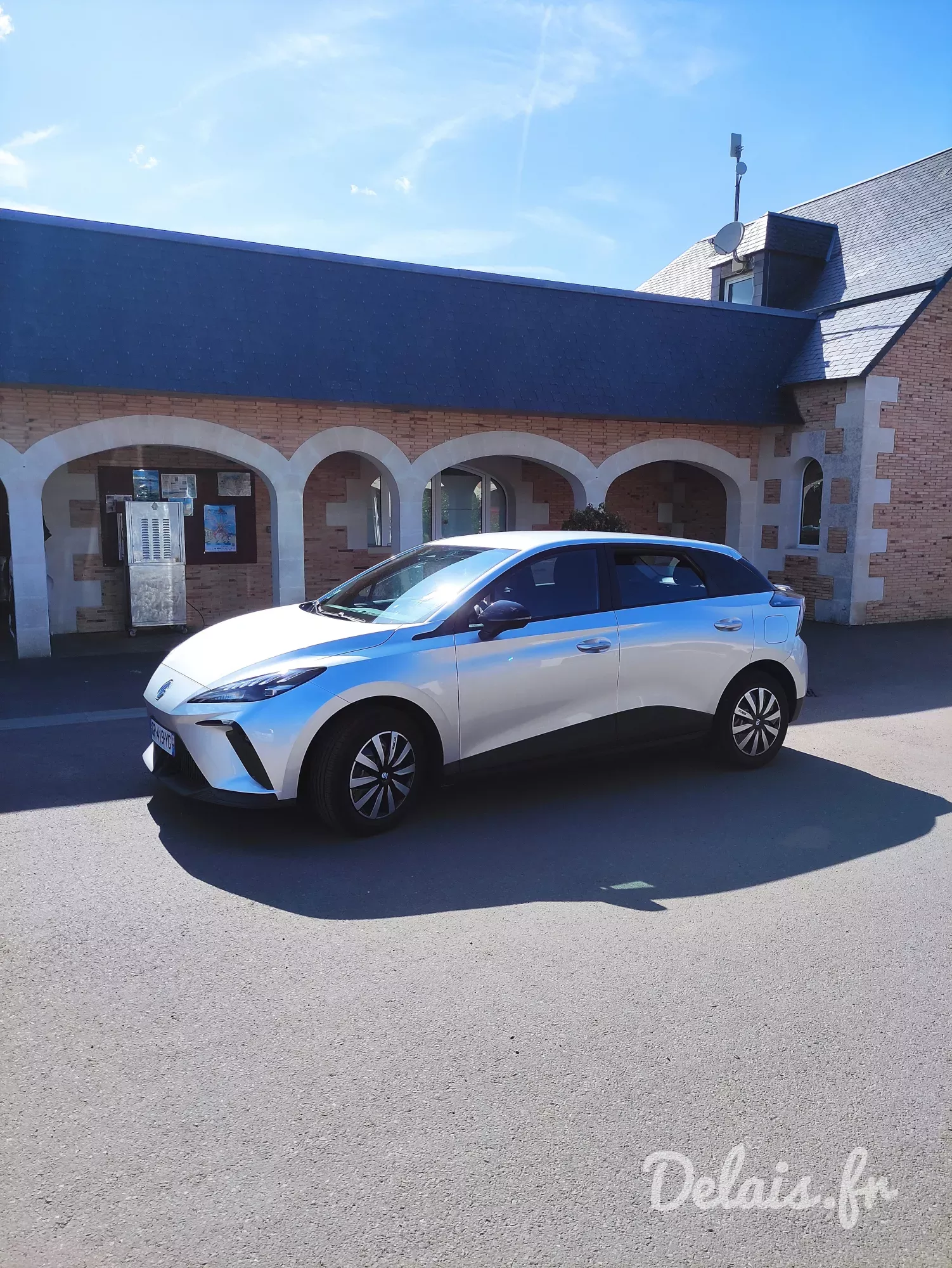 MG4 Andes Grey Standard