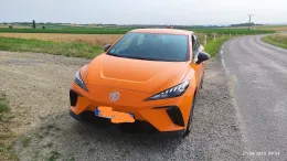 MG 4 Fizzy Orange Standard of Peg63